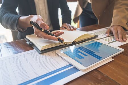 Arbeitsrecht, Diversität und soziale Verantwortung als Teil der ESG-Kriterien im deutschen Finanzwesen