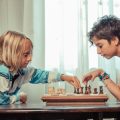 Finanzielle Erziehung: Was wir Deutschen unseren Kindern über Geld beibringen (sollten)