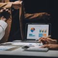 Kritische Analyse: Greenwashing bei Banken mit ethischem Anspruch erkennen